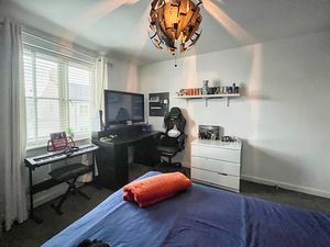 Photo 21- click for photo gallery